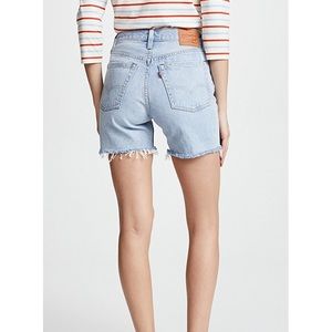 Levis Indie Shorts In Clean Break 